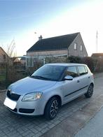 Skoda Fabia 1.2i essence, Achat, Isofix, Entretenue par le concessionnaire, Particulier