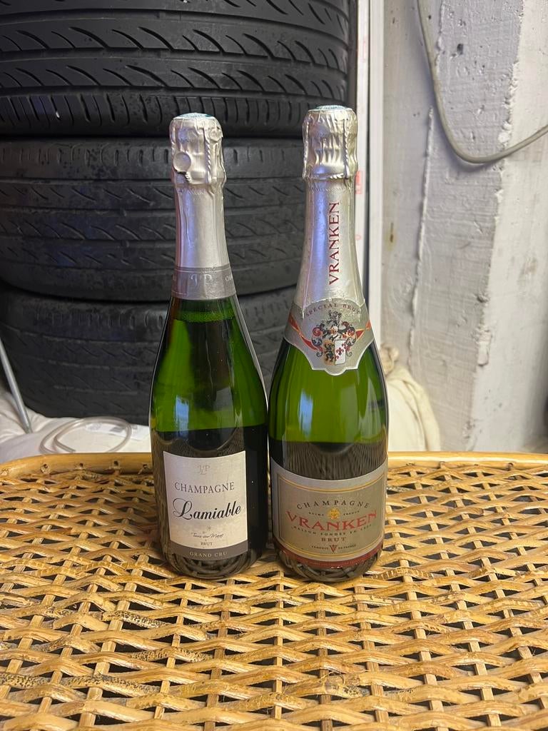 Champagne, Collections, Enlèvement, Comme neuf, Champagne