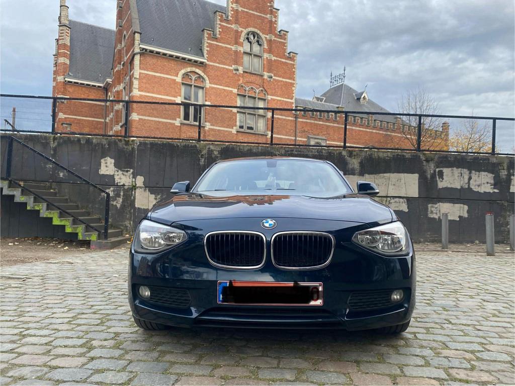 bmw 118d , automaat , 2.0l diesel , 155.000km, Auto's, BMW, 1995 cc, Zwart, Leder en Stof, 5 deurs
