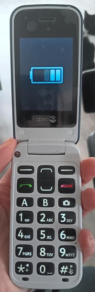 Doro 2414 senioren gsm  beschikbaar voor biedingen