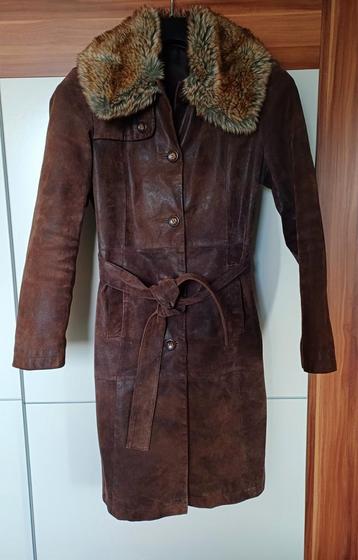 Prachtige vintage lederen winterjas beschikbaar voor biedingen