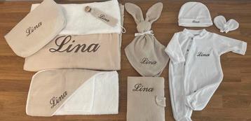 Broderie personnalisé coffret de naissance et autres, Enfants & Bébés