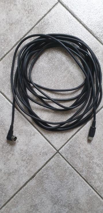 MIDI kabel  beschikbaar voor biedingen