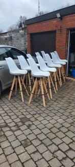 Tabouret haute  avec table bois, Huis en Inrichting, Barkrukken, Ophalen of Verzenden, Zo goed als nieuw, Hout