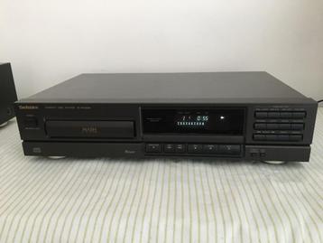 Technics CD Speler  SL PG320A 