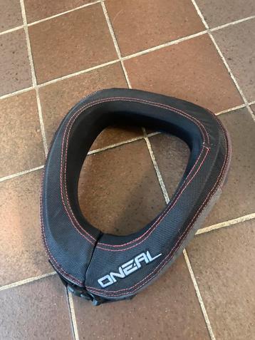 Oneal neck brace beschikbaar voor biedingen