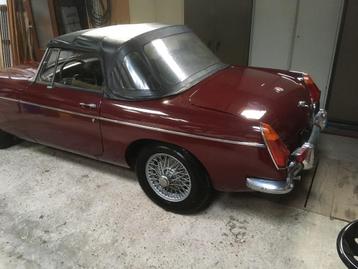 Zoek te koop MGB 1964/1972 om te restaureren . beschikbaar voor biedingen