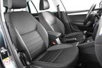Skoda Octavia Combi *1ste Eigenaar*Navigatie*Parkassist*, Auto's, Voorwielaandrijving, Stof, USB, Bedrijf