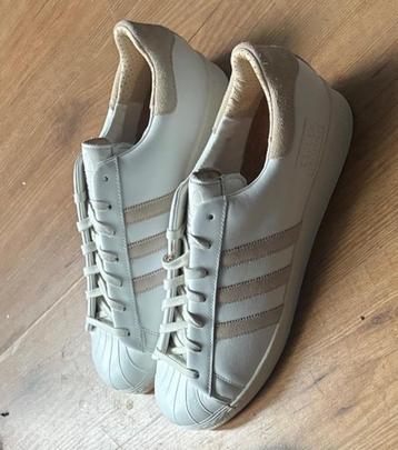 splinternieuwe Adidas Superstar 48 (US13, UK12 ) 129,95 euro beschikbaar voor biedingen
