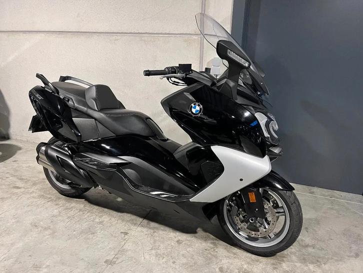BMW C650GT Luxe tourscooter, Motos, Motos | BMW, Entreprise, Scooter, plus de 35 kW