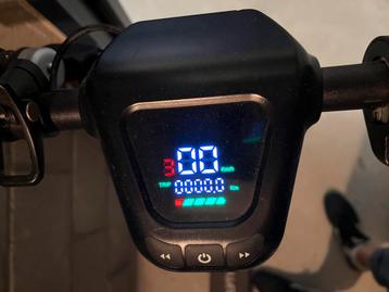 Step Guardo e-scooter beschikbaar voor biedingen