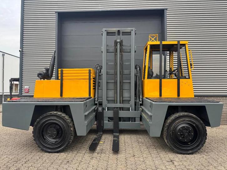 BAUMANN AS40/12/45 4 ton Diesel Zijlader (bj 1994), Zakelijke goederen, Machines en Bouw | Heftrucks en Intern transport, Zijlader