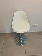 2 witte barkrukken, Huis en Inrichting, Barkrukken, Ophalen, Zo goed als nieuw