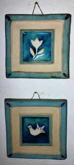 Stenen blauwe vogel en bloem, Ophalen of Verzenden