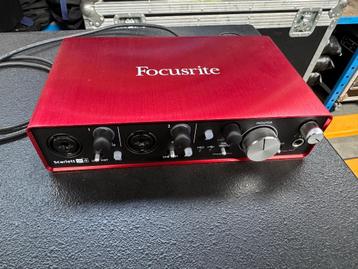 Carte son FocusRite Scarlett 2i4 beschikbaar voor biedingen