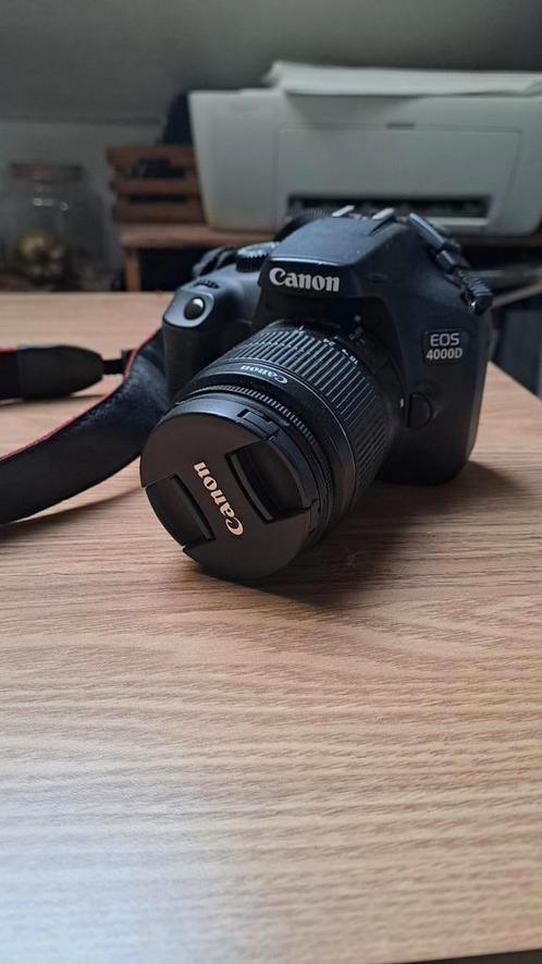 Canon EOS 4000D, Audio, Tv en Foto, Fotocamera's Digitaal, Zo goed als nieuw, Canon, Ophalen of Verzenden