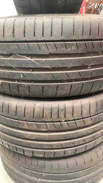 lot de 34 pneus occasion 150e le lot beschikbaar voor biedingen