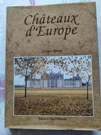 Livre Artis-Historia châteaux d'Europe, Ophalen of Verzenden, Zo goed als nieuw