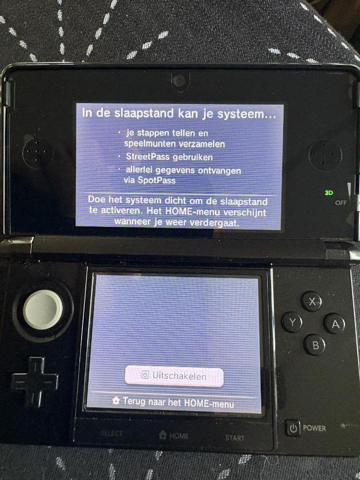 Nintendo 3DS, Games en Spelcomputers, Spelcomputers | Nintendo 2DS en 3DS, Gebruikt, 3DS, Zwart, Met beschermhoes of tas, Ophalen of Verzenden