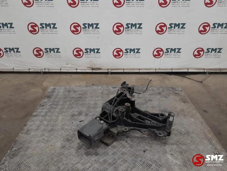 Occ support de châssis gauche Volvo, Autos : Pièces & Accessoires, Pièces camion, Volvo, Suspension et Châssis, Utilisé