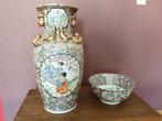 Chinese porseleinen vaas met bijhorende kom, Antiek en Kunst, Ophalen