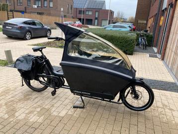 Urban Arrow Bakfiets + regentent + extra bankje + afdekhoes