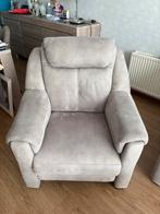 Mooi salon: 2 zetels (1 elektrische relax + 1 grote zetel), Ophalen, Zo goed als nieuw, Stof