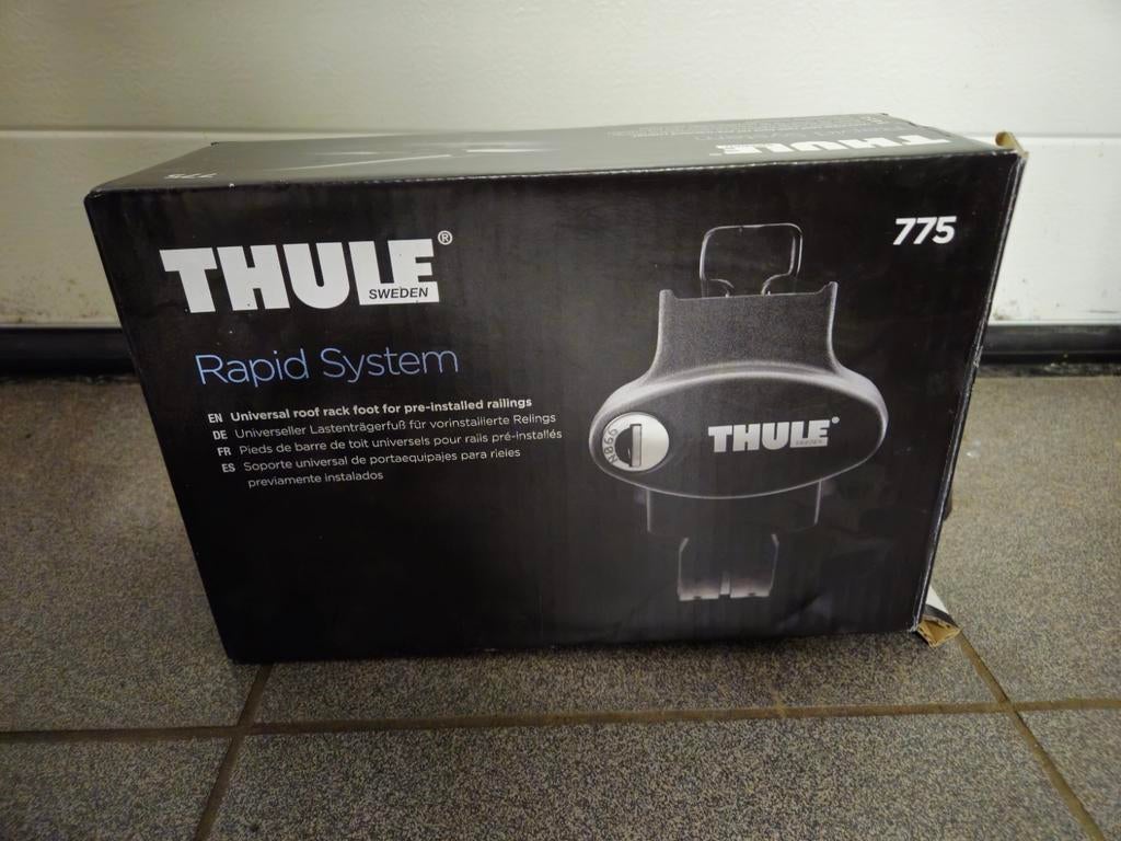 Barres thule + fixations thule, Utilisé