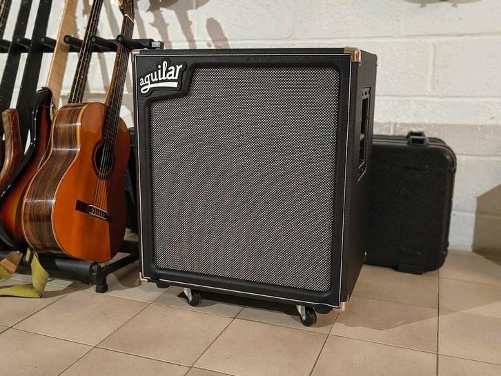 Aguilar SL410 8 ohm, Muziek en Instrumenten, Versterkers | Bas en Gitaar, Zo goed als nieuw, Ophalen
