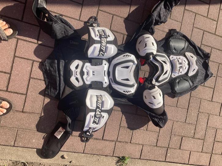 off road motor bescherming Leatt 5.5, Motoren, Kleding | Motorkleding, Motorcrosskleding, Heren, Tweedehands, Ophalen