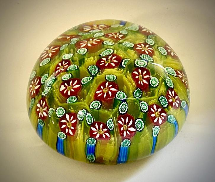 Murano Millefiori Sulphide Paper Press Italië 1960, Antiek en Kunst, Antiek | Glaswerk en Kristal, Ophalen of Verzenden