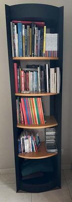 Boekenkast + roltafeltje in zwart met eikenhout, Huis en Inrichting, Ophalen, Met plank(en), 200 cm of meer, Eikenhout