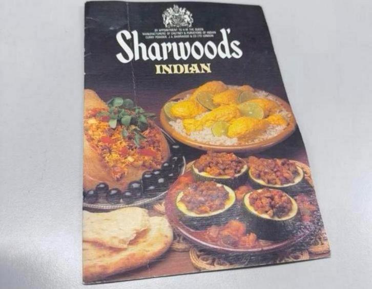Vintage 1980s Sharwood's Indian kook-boek recepten kookboek, Boeken, Kookboeken, Zo goed als nieuw, Azië en Oosters, Ophalen of Verzenden