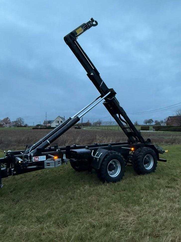 Pronar T286 Containerhaak, Zakelijke goederen, Landbouw | Werktuigen, Akkerbouw, Veehouderij, Overige, Transport, Ophalen