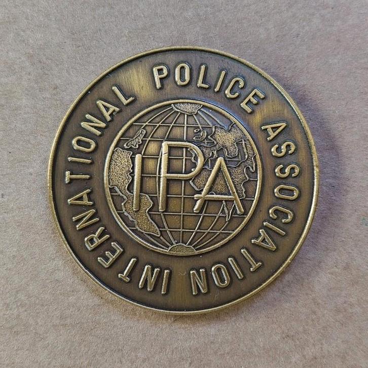 IPA International Police Association Badges België, Verzamelen, Militaria | Algemeen, Overige soorten, Embleem of Badge, Ophalen of Verzenden