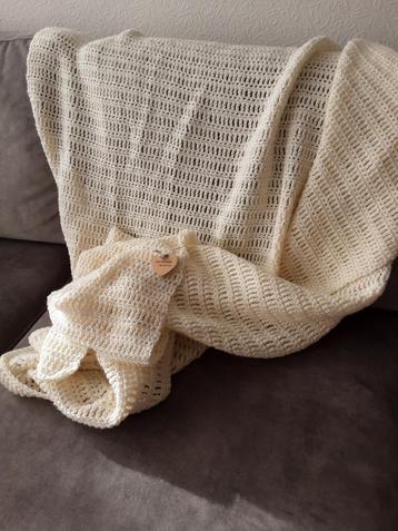 Gehaakte plaid  ! HANDWERK  beschikbaar voor biedingen