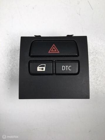 Alarmlichtschakelaar BMW 3-serie E90 ('05-'08) 6945653 beschikbaar voor biedingen