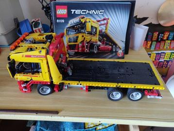 LEGO technic :  8109, 42026 , 42027 en handleiding  nr 8890 beschikbaar voor biedingen