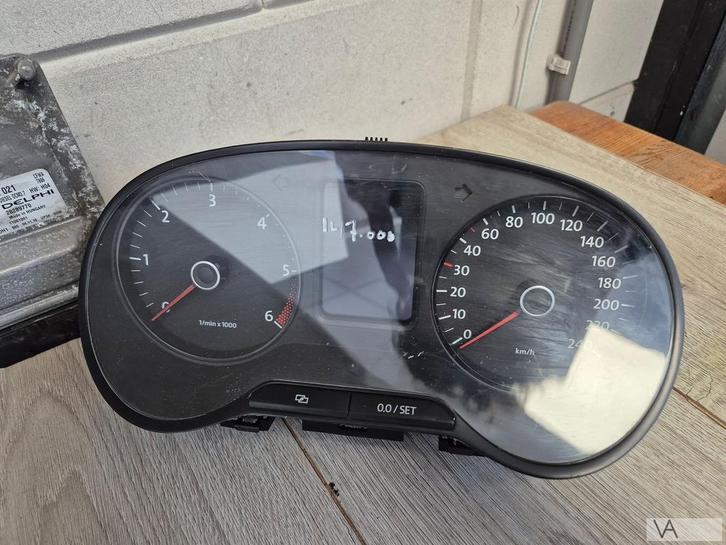 VW Polo 6R 2009 - 2014 1.2 bluemotion diesel tellerklok €40, Auto-onderdelen, Dashboard en Schakelaars, Volkswagen, Gebruikt, Ophalen of Verzenden