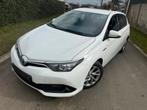 Toyota Auris 2015 Hybrid 1St Eigenaar !! Licht schade 156dkm, Auto's, Testrit aan huis, Stof, 4 cilinders, Wit