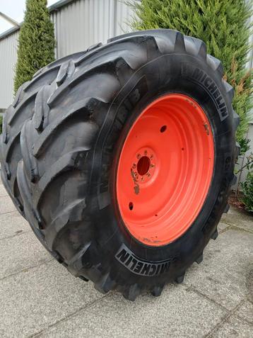 Set  650 65 38 michelin 30mm 8 gaats 152x205 kleine steek  beschikbaar voor biedingen