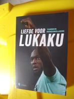 VOETBAL : LIEFDE VOOR LUKAKU, Balsport, Ophalen of Verzenden, Zo goed als nieuw