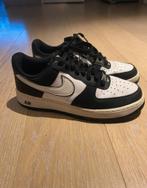 Airforce one nike, Kleding | Heren, Schoenen, Ophalen of Verzenden, Zo goed als nieuw