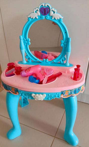 Coiffeuse Comdaq pour filles – Jeu d’imitation, déguisement, beschikbaar voor biedingen