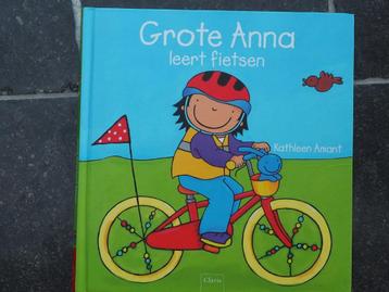 grote Anna leert fietsen