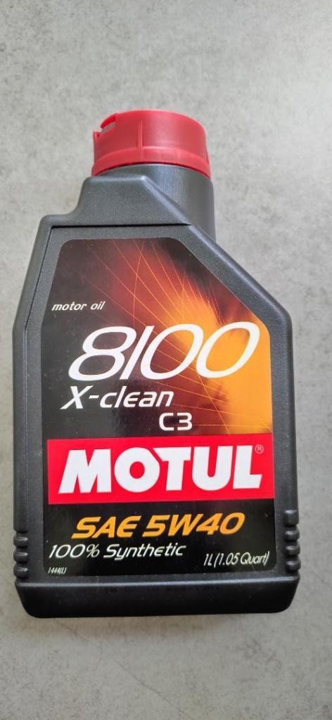Motor oil 8100 X clean 1 liter, Autos : Pièces & Accessoires, Moteurs & Accessoires, Ford, Honda, Nissan, Porsche, Renault, Hyundai