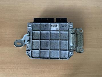 Computer motor Toyota Yaris II 1.3 Vvti 2SZFE 896610D401 beschikbaar voor biedingen