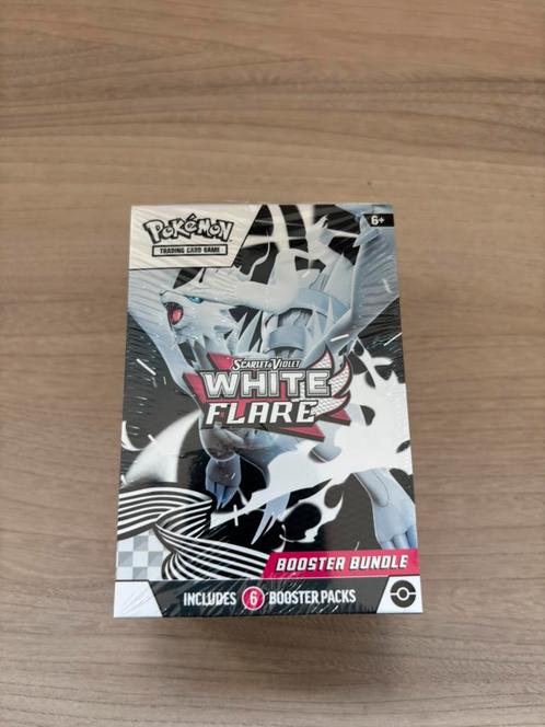 White Flare Booster Bundle 6 Packs Reshiram Scarlet & Violet, Hobby en Vrije tijd, Verzamelkaartspellen | Pokémon, Ophalen of Verzenden