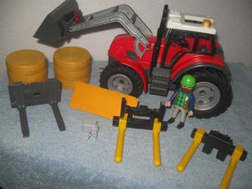 PLAYMOBIL Country Grote Rode Tractor Met Werktuigen NIEUW  beschikbaar voor biedingen