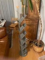 Tour de rangement pour CD ou petits livres, 170cm, Maison & Meubles, Comme neuf, Enlèvement, Métal, 150 disques ou plus